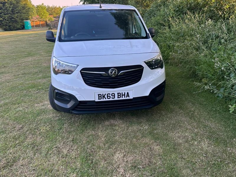 VAUXHALL COMBO (BK69 BHA)