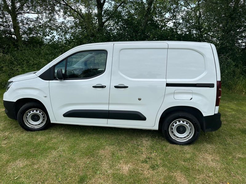 VAUXHALL COMBO (BM19 MOF)