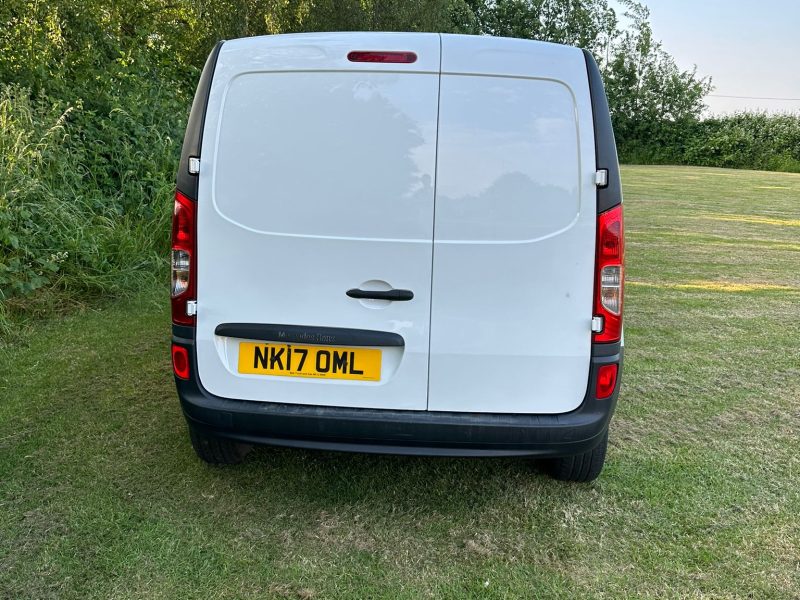 MERCEDES BENZ CITAN (NK17 OML)